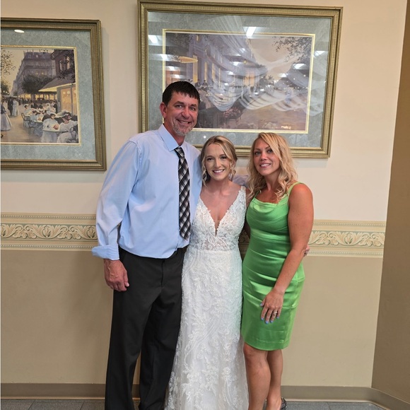 Jax Green Sleeveless Dress - Picture 7 of 7